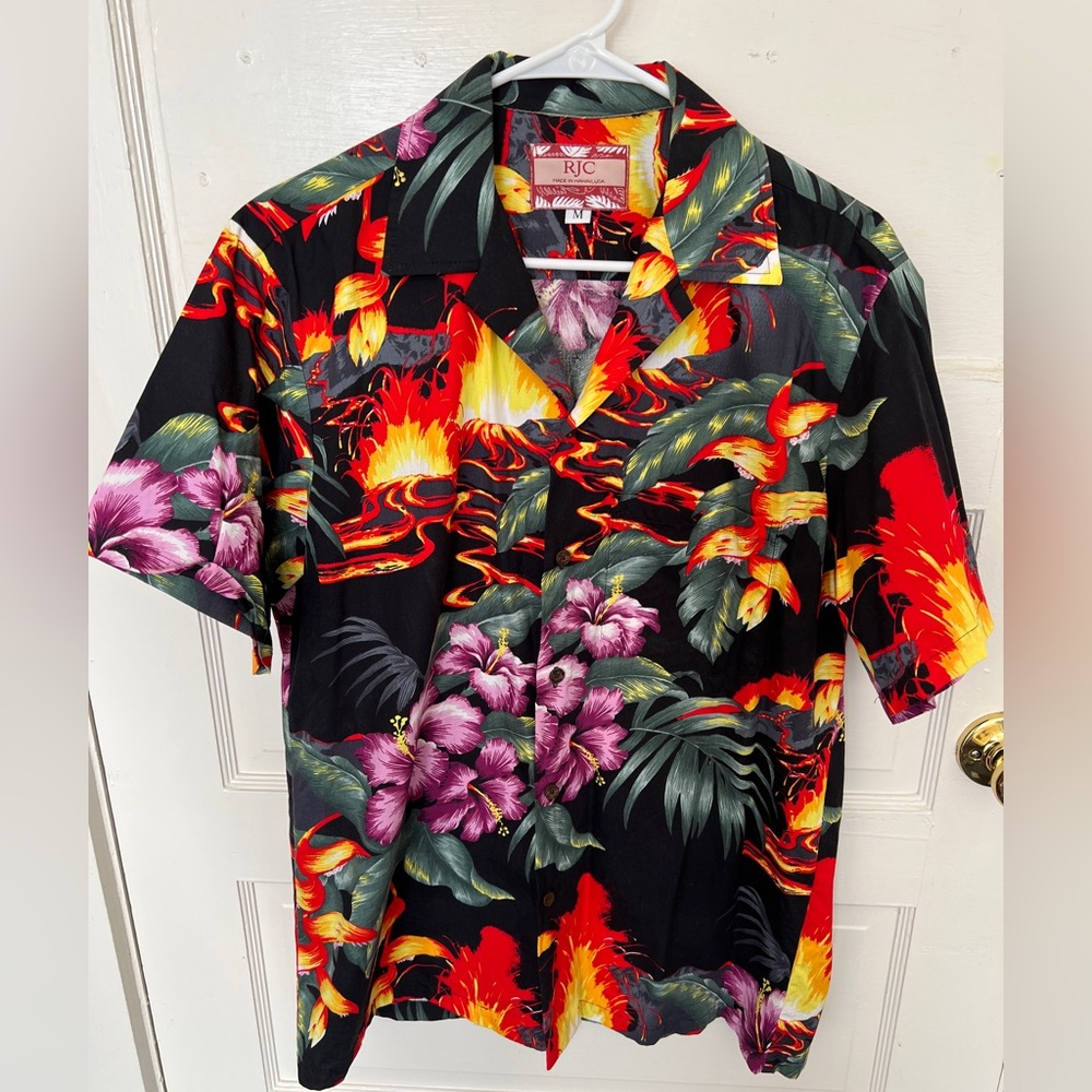 RJC Vintage Hawaiian Shirt Men’s Size Medium Hawaiian Themed Print